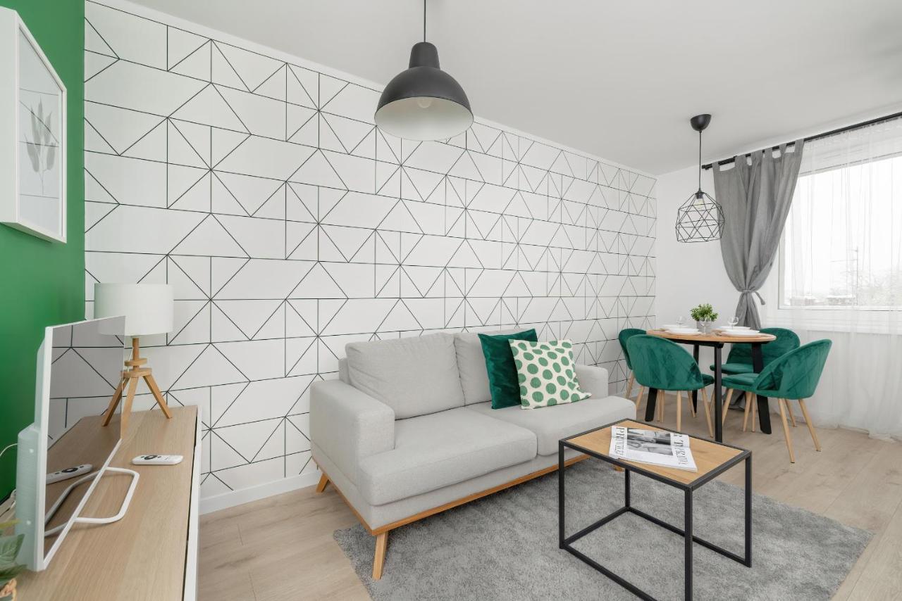 Modernly Arranged Apartments In Katowice By Noclegi Renters Exterior foto